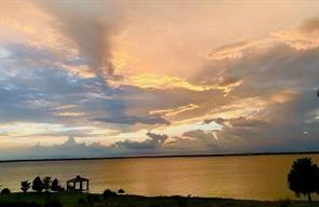 6 Terrabella Lane, Heath, TX 75032