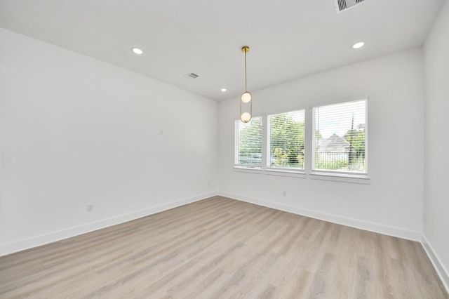3724 Rebecca Street, Houston, TX 77021