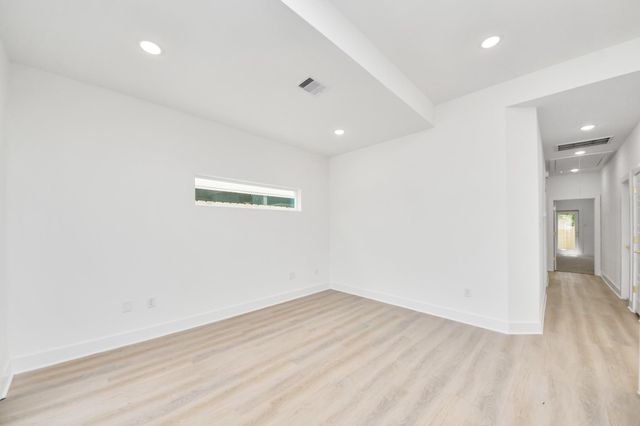 3724 Rebecca Street, Houston, TX 77021
