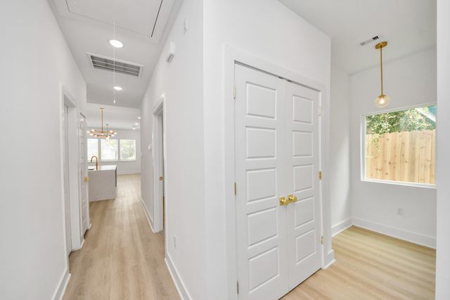 3724 Rebecca Street, Houston, TX 77021
