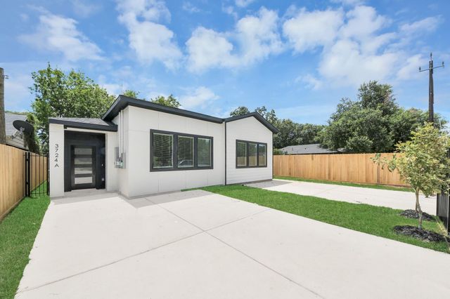 3724 Rebecca Street, Houston, TX 77021