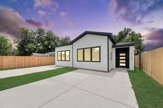 3724 Rebecca Street, Houston, TX 77021