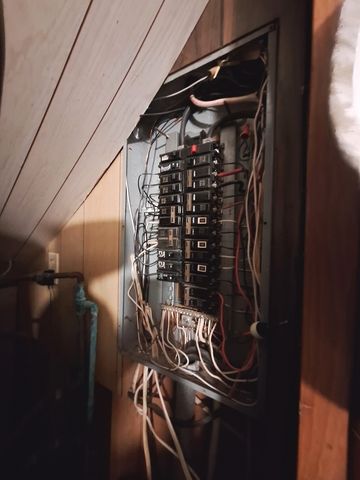 200 N Oregon Street, Troy Grove, IL 61372