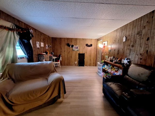 200 N Oregon Street, Troy Grove, IL 61372