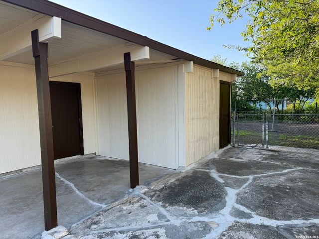 126 ALLENHURST ST, San Antonio, TX 78227