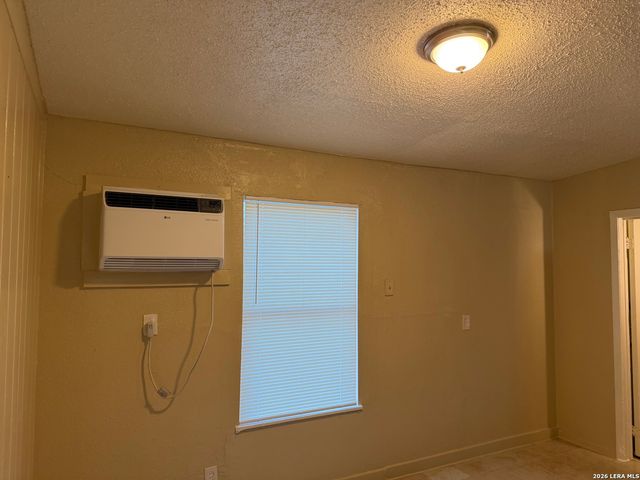 126 ALLENHURST ST, San Antonio, TX 78227