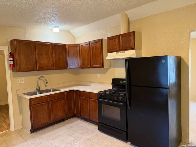 126 ALLENHURST ST, San Antonio, TX 78227