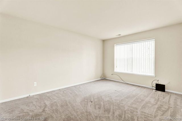 16832 Glenmoor Boulevard, Macomb, MI 48044