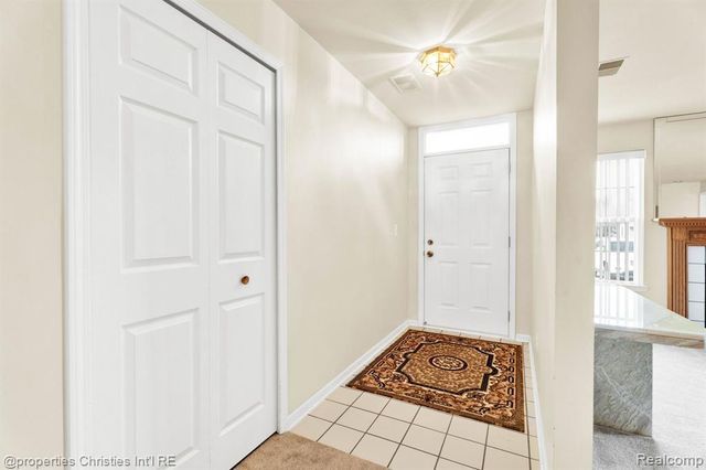 16832 Glenmoor Boulevard, Macomb, MI 48044