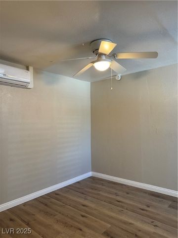 2529 Meadows Avenue, Las Vegas, NV 89101