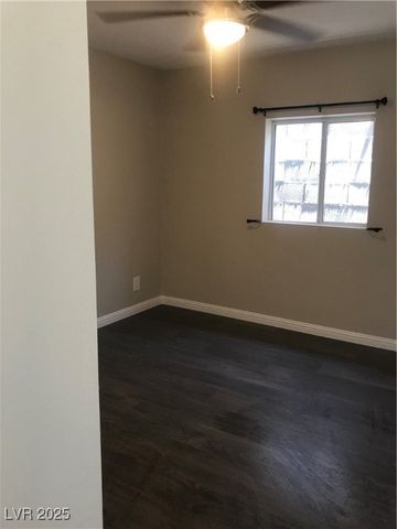 2529 Meadows Avenue, Las Vegas, NV 89101