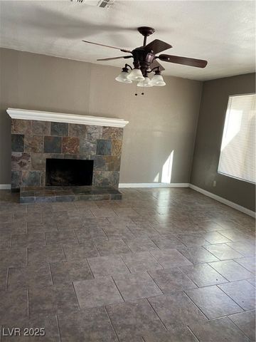 2529 Meadows Avenue, Las Vegas, NV 89101