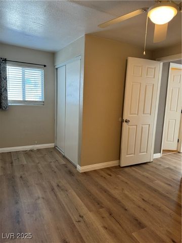 2529 Meadows Avenue, Las Vegas, NV 89101