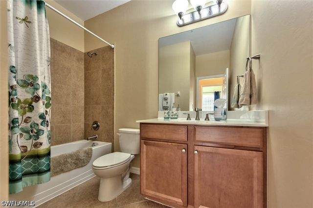 23430 Alamanda DR 201, Estero, FL 34135