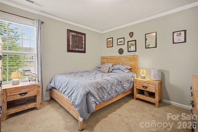 3903 Rosfield Drive, Charlotte, NC 28214