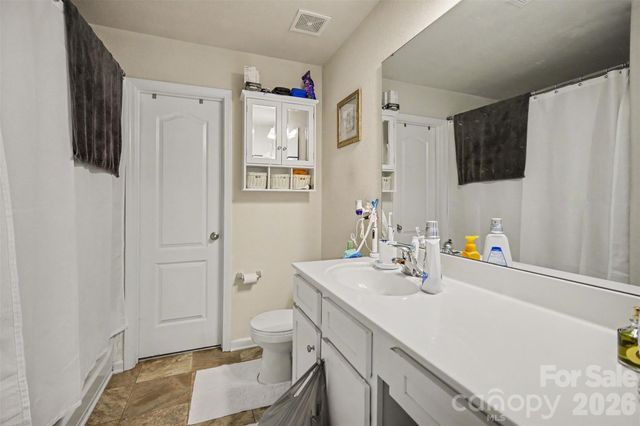 3903 Rosfield Drive, Charlotte, NC 28214