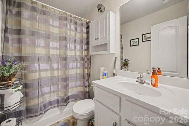 3903 Rosfield Drive, Charlotte, NC 28214