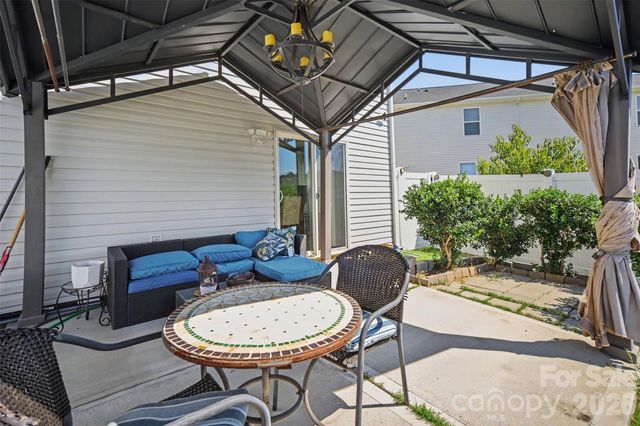 3903 Rosfield Drive, Charlotte, NC 28214