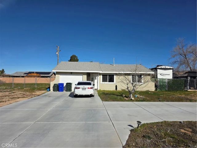 22184 Hupa, Apple Valley, CA 92307