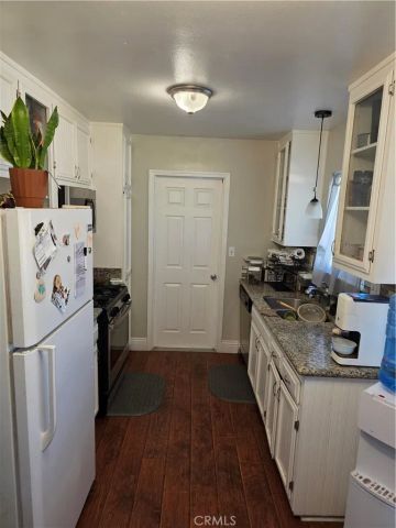 22184 Hupa, Apple Valley, CA 92307