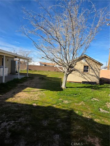 22184 Hupa, Apple Valley, CA 92307