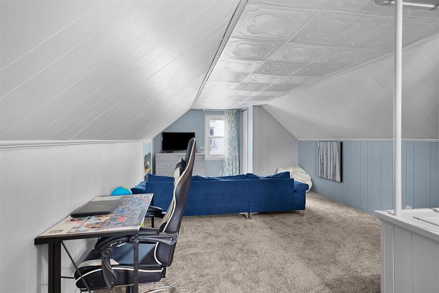 1664 Fremont Avenue, Grand Rapids, MI 49504