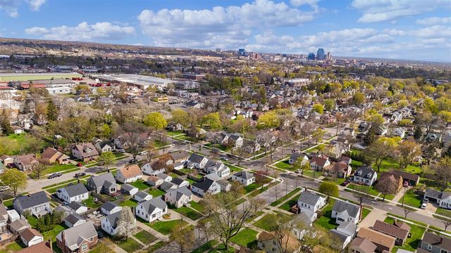 1664 Fremont Avenue, Grand Rapids, MI 49504