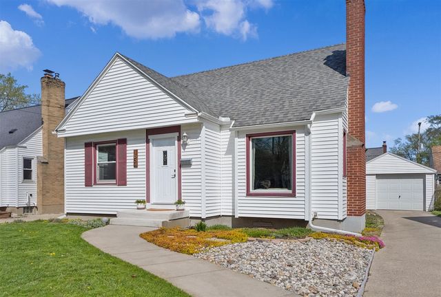 1664 Fremont Avenue, Grand Rapids, MI 49504