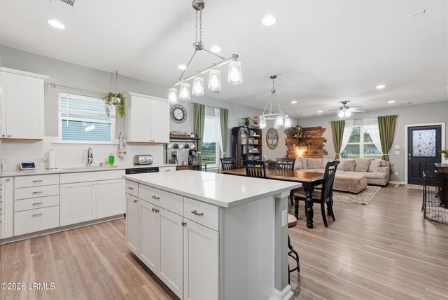 21 Seneca Way, Beaufort, SC 29906