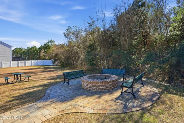 21 Seneca Way, Beaufort, SC 29906