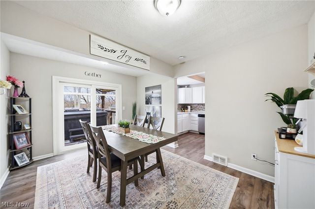 3905 Kent Road, Stow, OH 44224