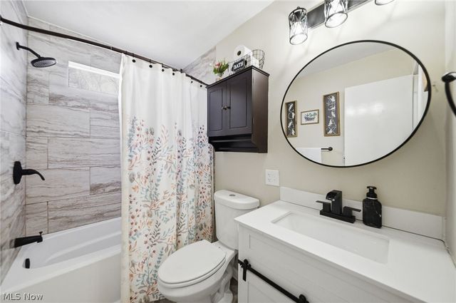 3905 Kent Road, Stow, OH 44224