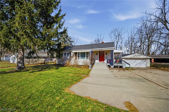 3905 Kent Road, Stow, OH 44224