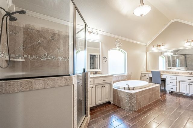 917 Joshua Court, Granbury, TX 76048