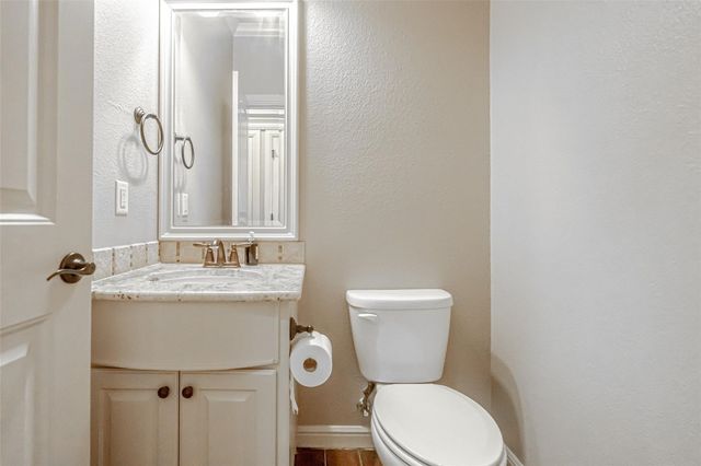 917 Joshua Court, Granbury, TX 76048