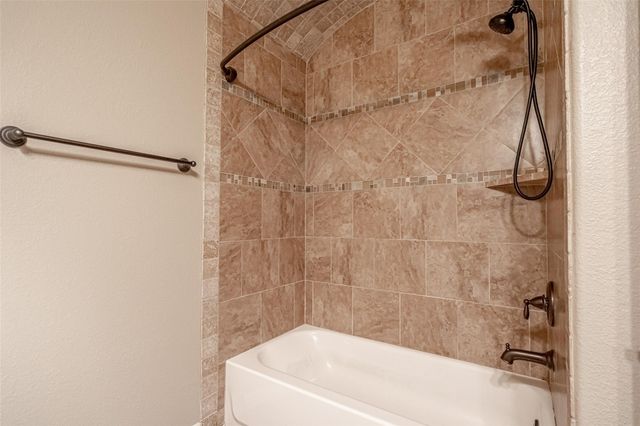 917 Joshua Court, Granbury, TX 76048