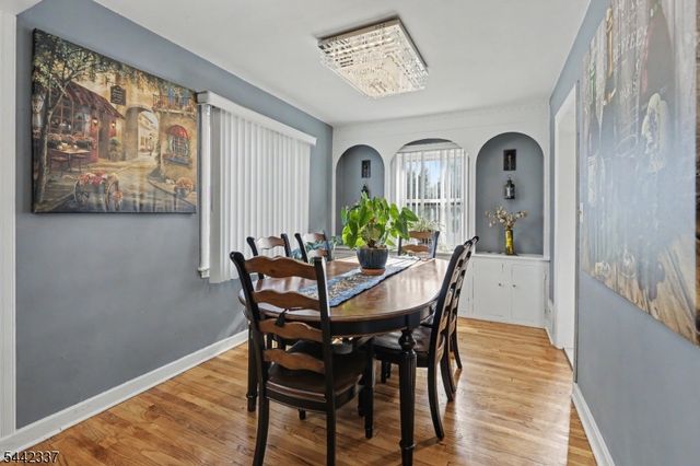 55 Stillman Ave, Bergenfield Boro, NJ 07621