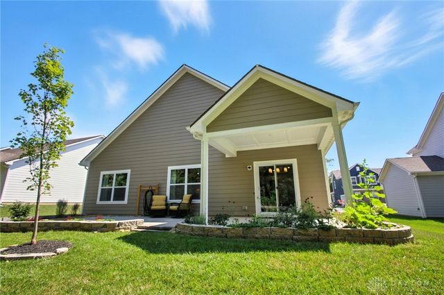 2826 Greenridge Circle, Beavercreek, OH 45431