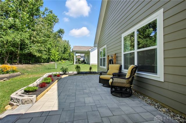 2826 Greenridge Circle, Beavercreek, OH 45431