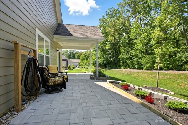 2826 Greenridge Circle, Beavercreek, OH 45431