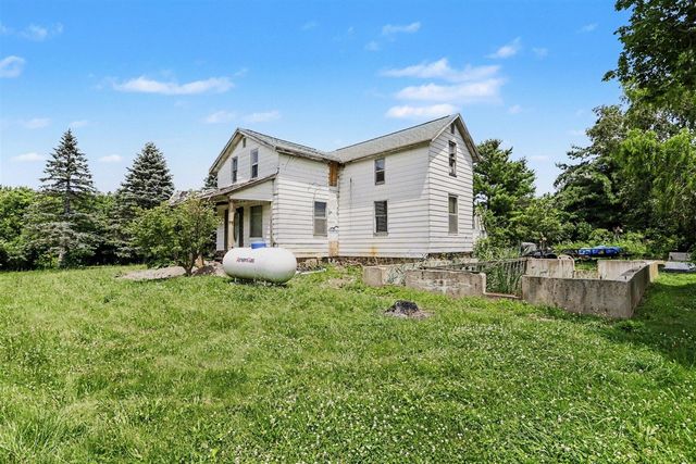 5141 Park Road, Eau Claire, MI 49111