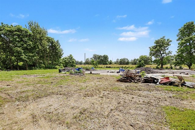 5141 Park Road, Eau Claire, MI 49111