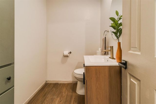10501 N McKinley Avenue, Oklahoma City, OK 73114