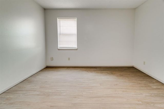 10501 N McKinley Avenue, Oklahoma City, OK 73114