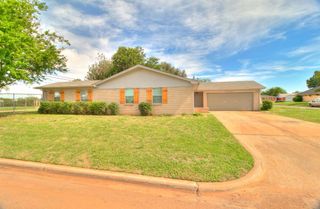 10501 N McKinley Avenue, Oklahoma City, OK 73114