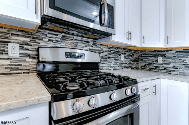 131 Adamecs Way, South Amboy City, NJ 08879