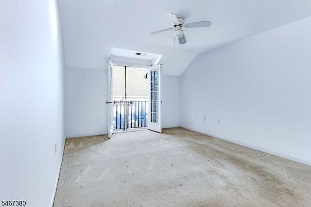 131 Adamecs Way, South Amboy City, NJ 08879