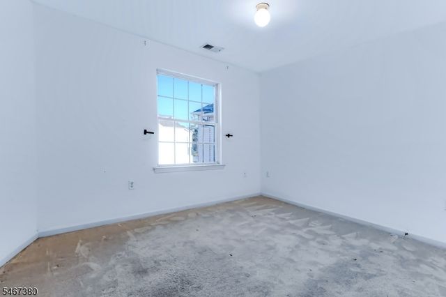 131 Adamecs Way, South Amboy City, NJ 08879