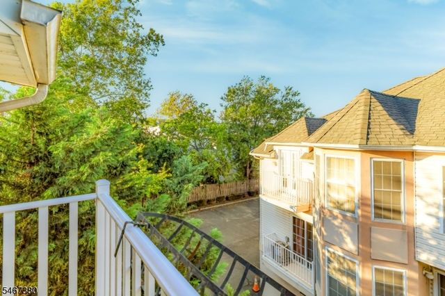 131 Adamecs Way, South Amboy City, NJ 08879