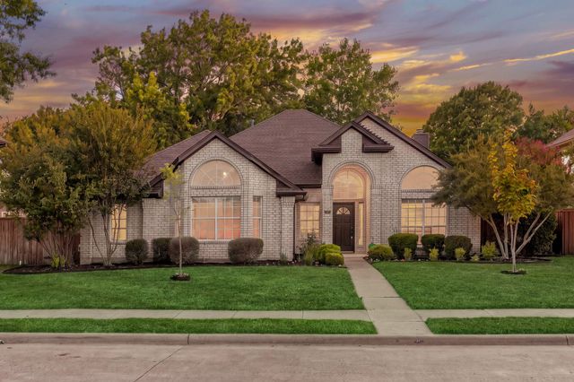 910 Blackstone Drive, Allen, TX 75002